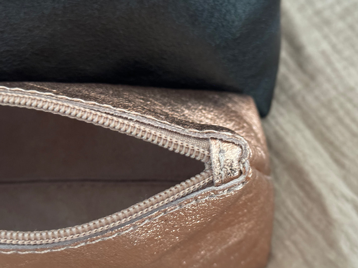 Trousse en cuir