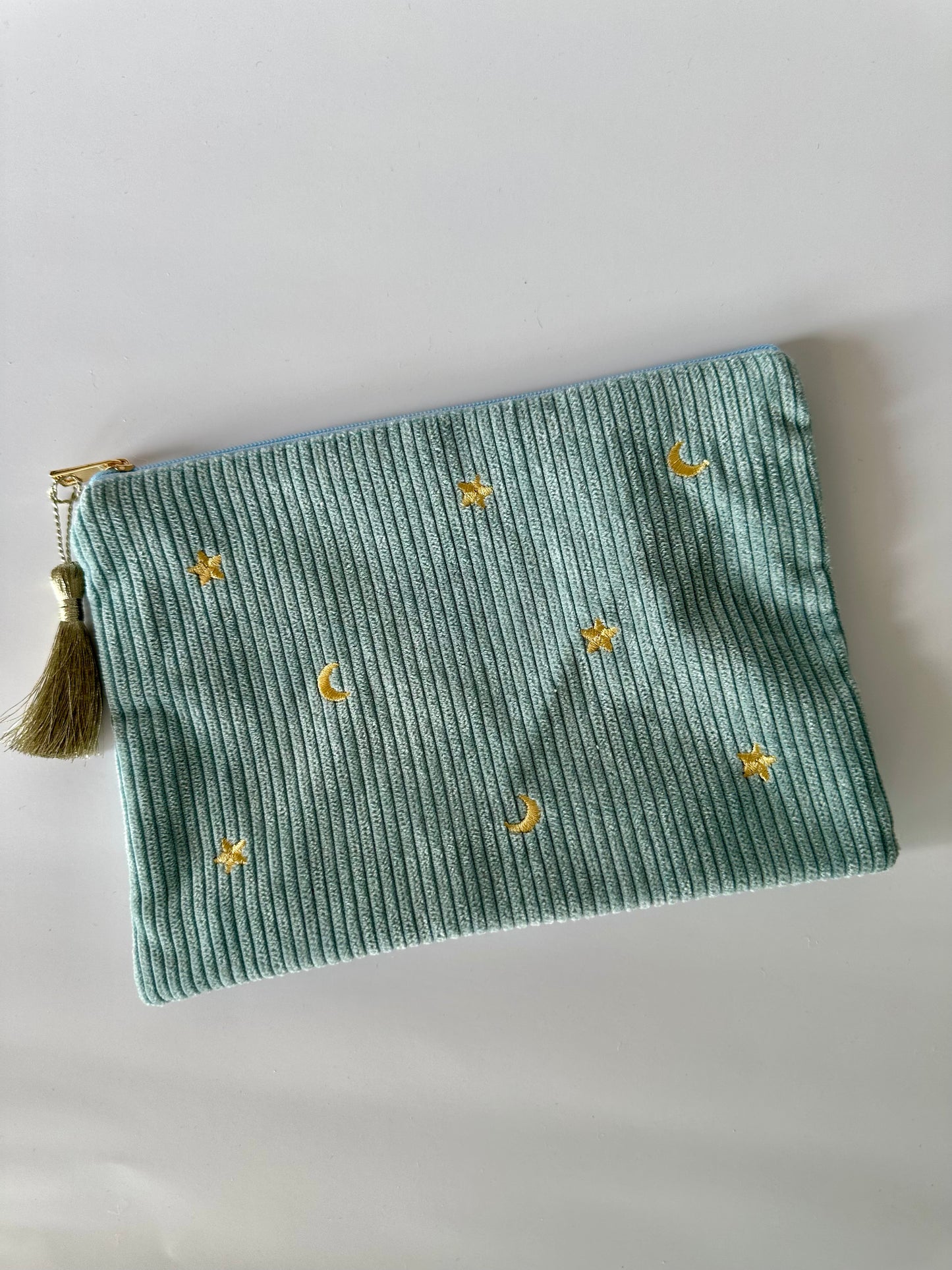 Étoiles bleu clair